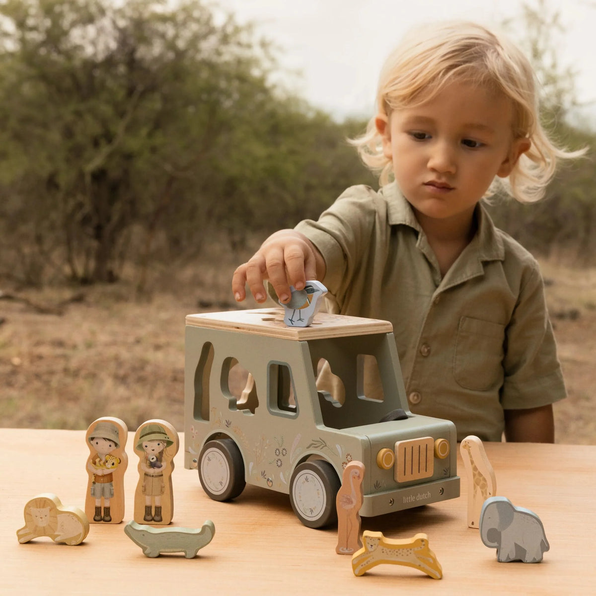 LITTLE DUTCH Formensortierer Auto - Safari Friends