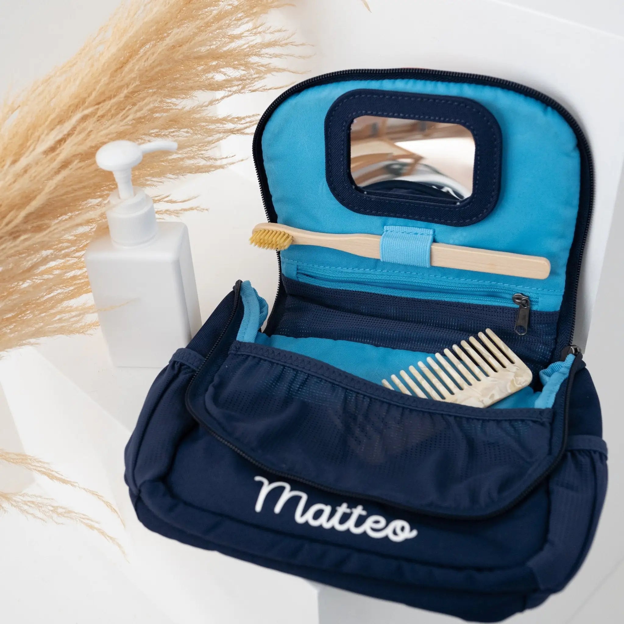 AFFENZAHN Kulturtasche personalisiert - wunderwunsch
