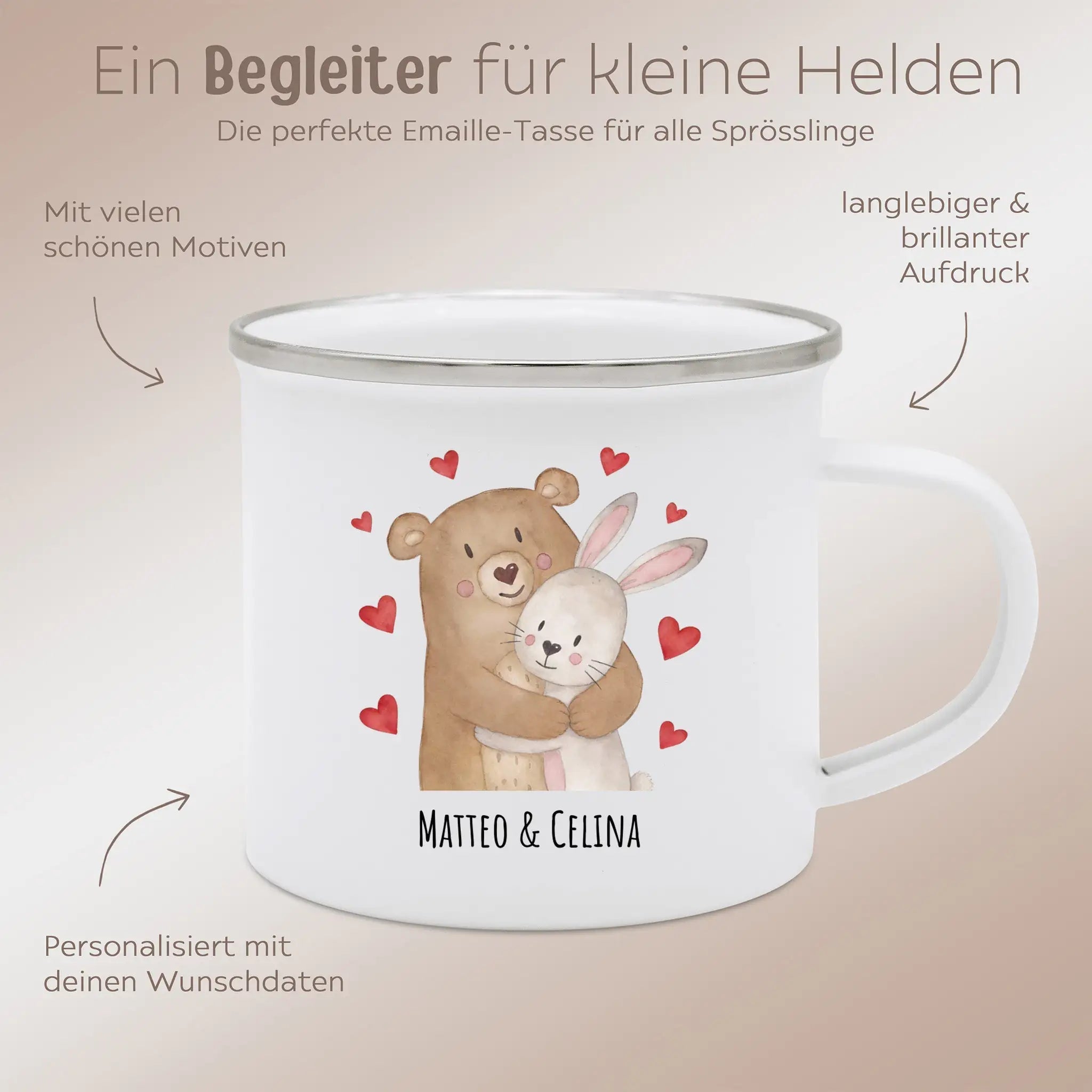 Emaille Kindertasse personalisiert - Bär umarmt Hase - wunderwunsch