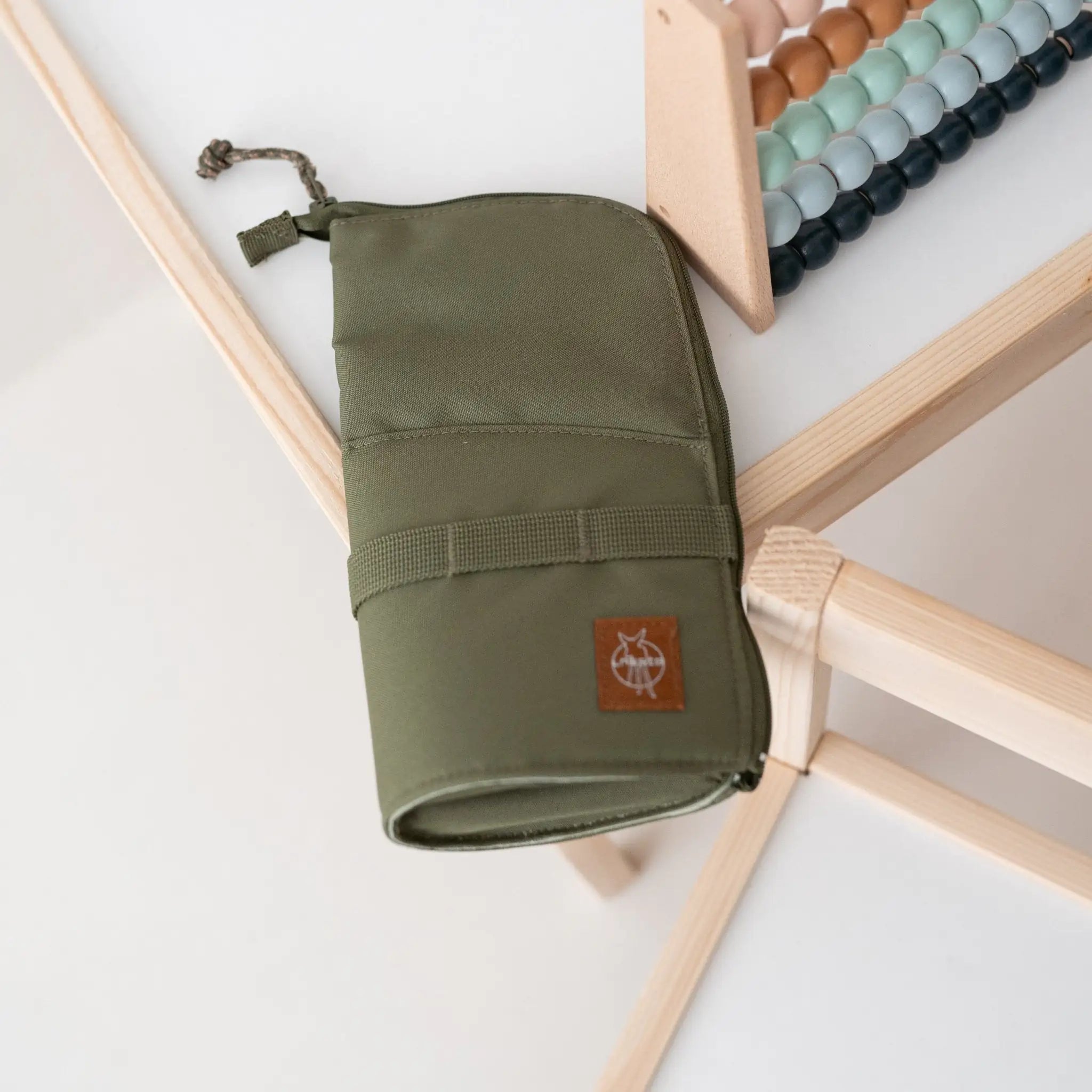 LÄSSIG Schulranzen Set 7 - teilig - Olive - wunderwunsch