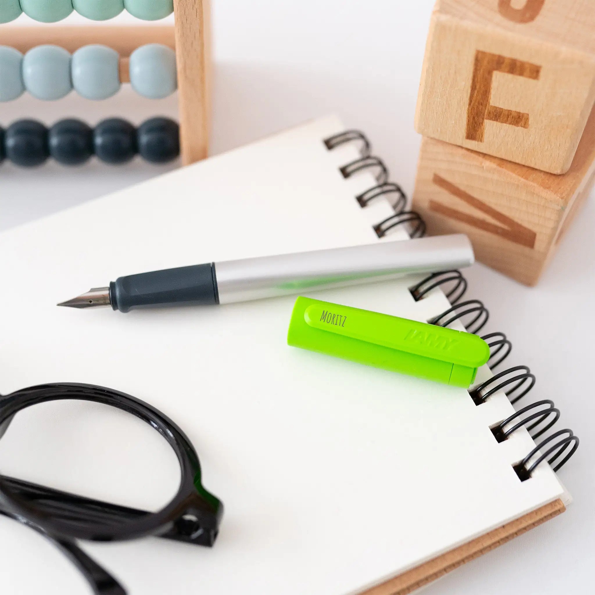 LAMY Füller personalisiert - grün, rosa, blau - wunderwunsch