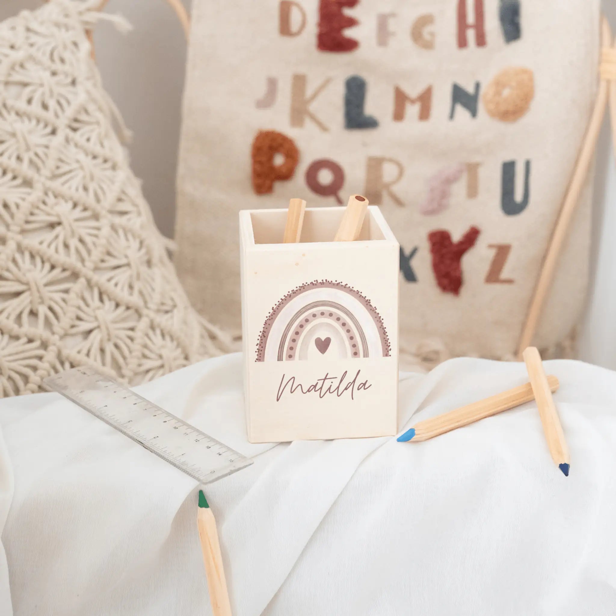 Stiftebecher Holz personalisiert - Regenbogen Punkte Aquarell - wunderwunsch