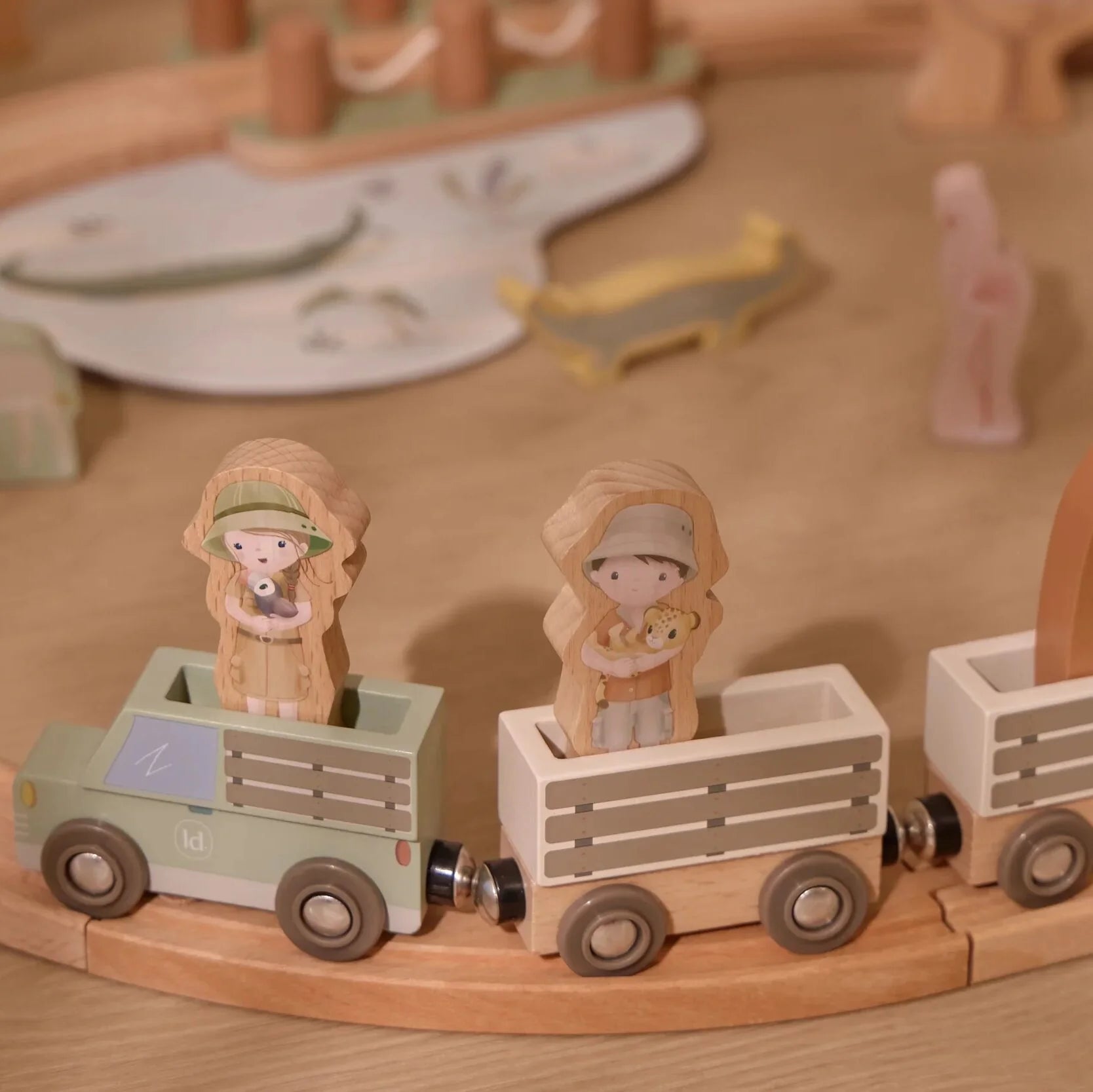 LITTLE DUTCH Holz Eisenbahn Gleis - Safari Friends