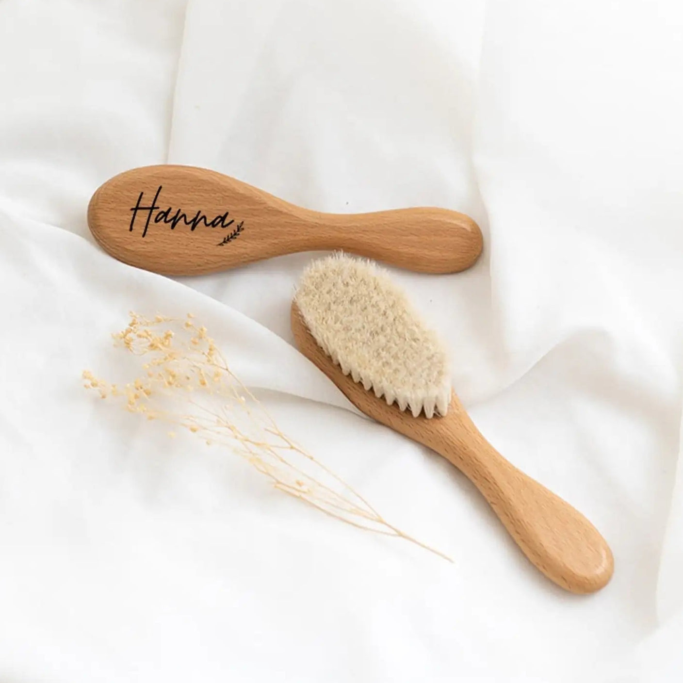 Babyhaarbürste personalisiert - Herz oder Zweig - wunderwunsch