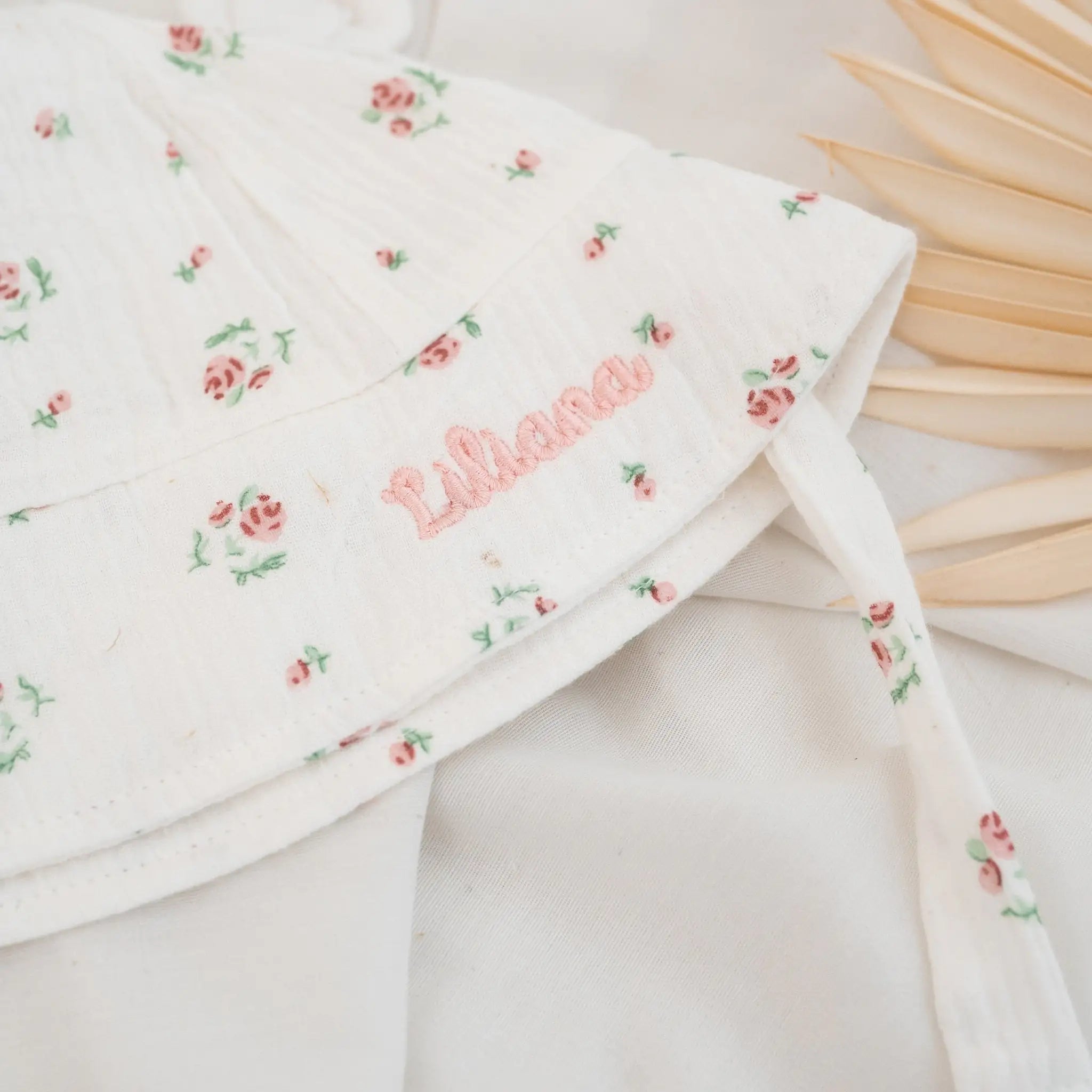 Babyhut mit Teddyohren personalisiert - wunderwunsch