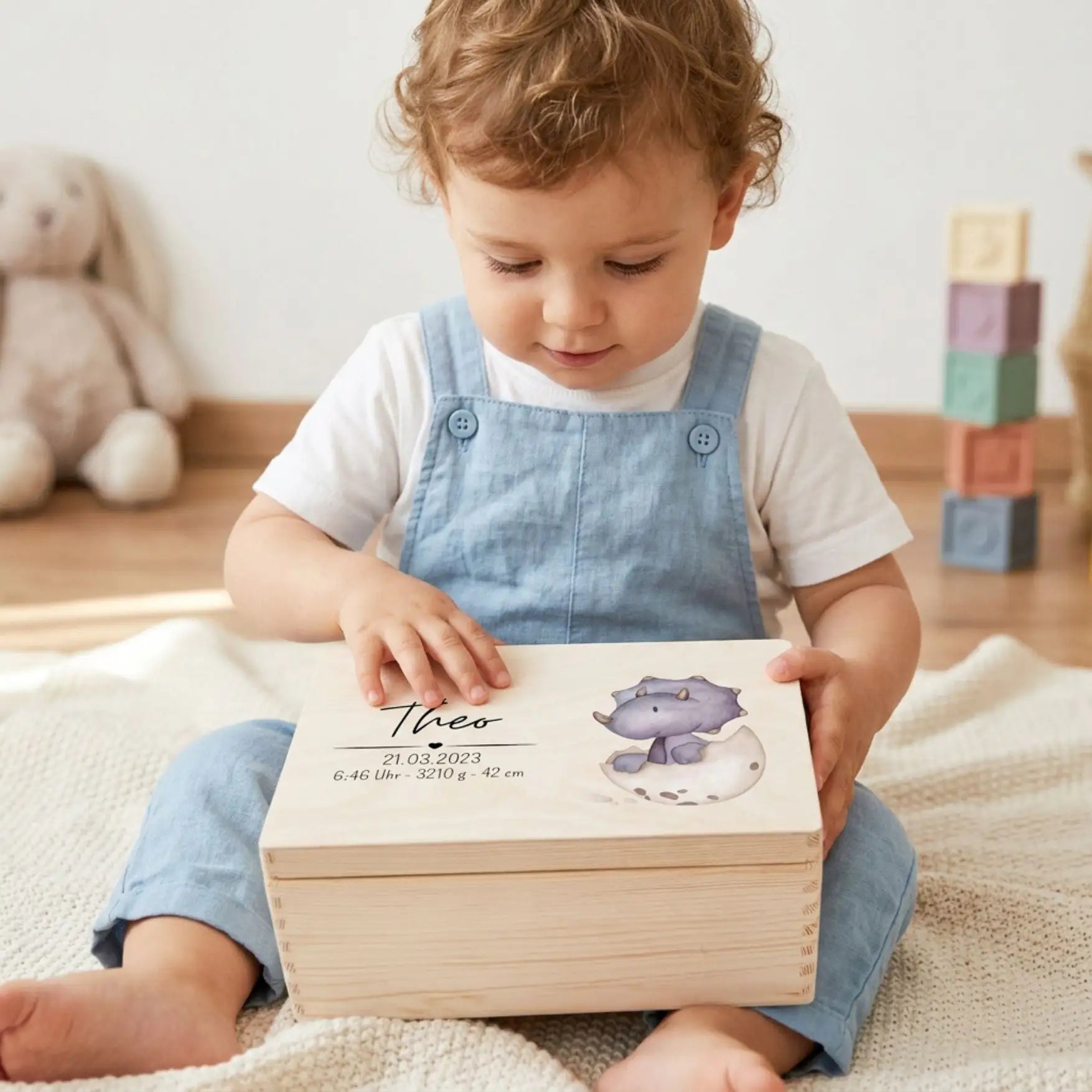 Erinnerungsbox Holz mit Wunschdaten – Dinosaurier Aquarell - wunderwunsch