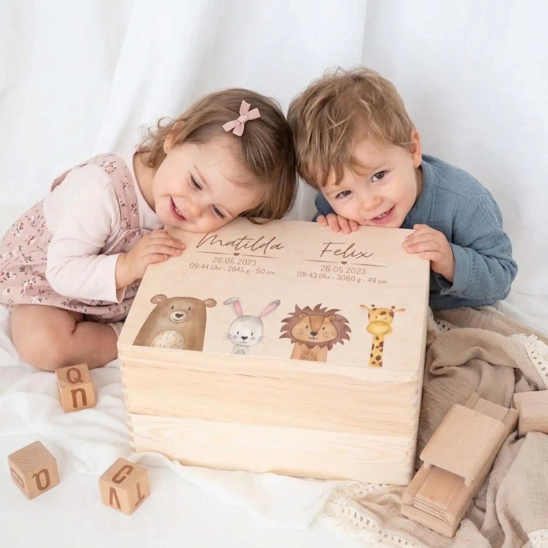 Erinnerungsbox Holz mit Wunschdaten Geschwister – Tiere unten Aquarell - wunderwunsch