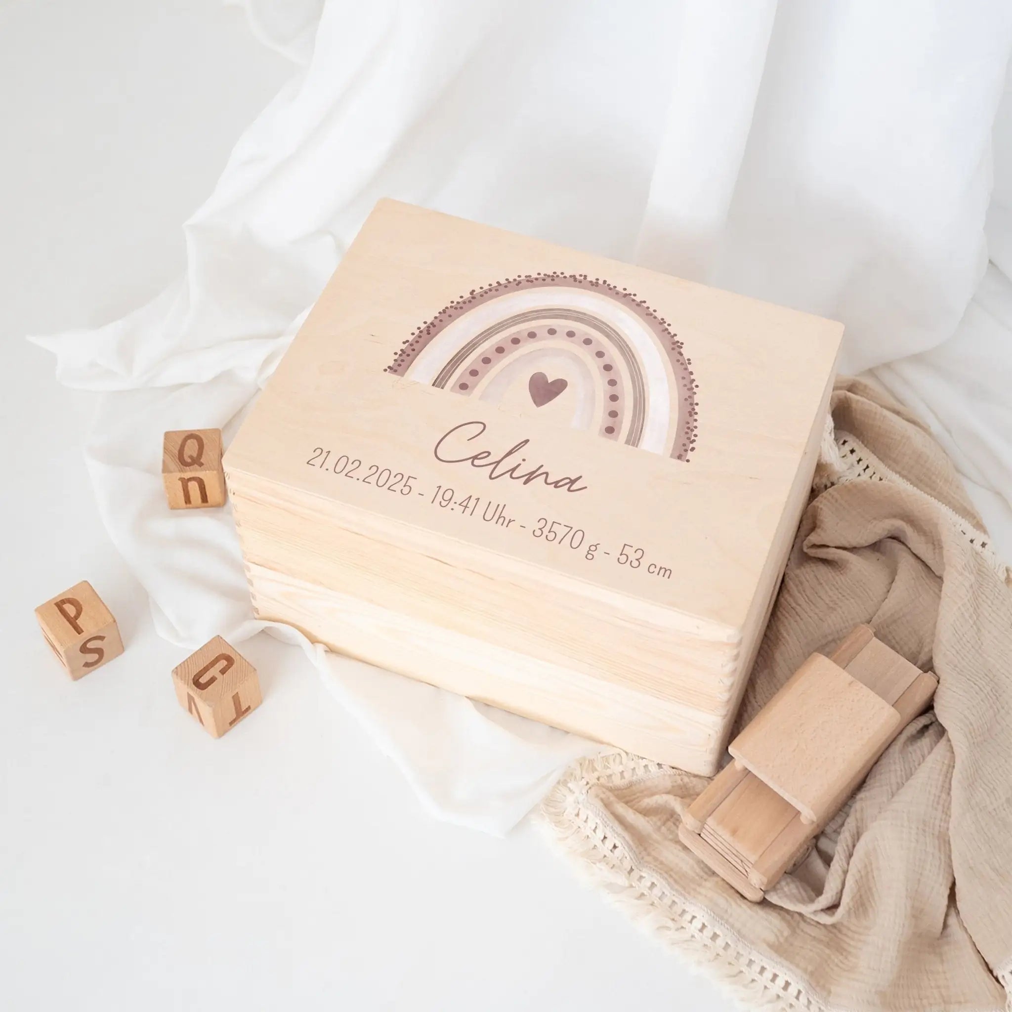 Erinnerungsbox Holz mit Wunschdaten – Regenbogen Punkte Aquarell - wunderwunsch