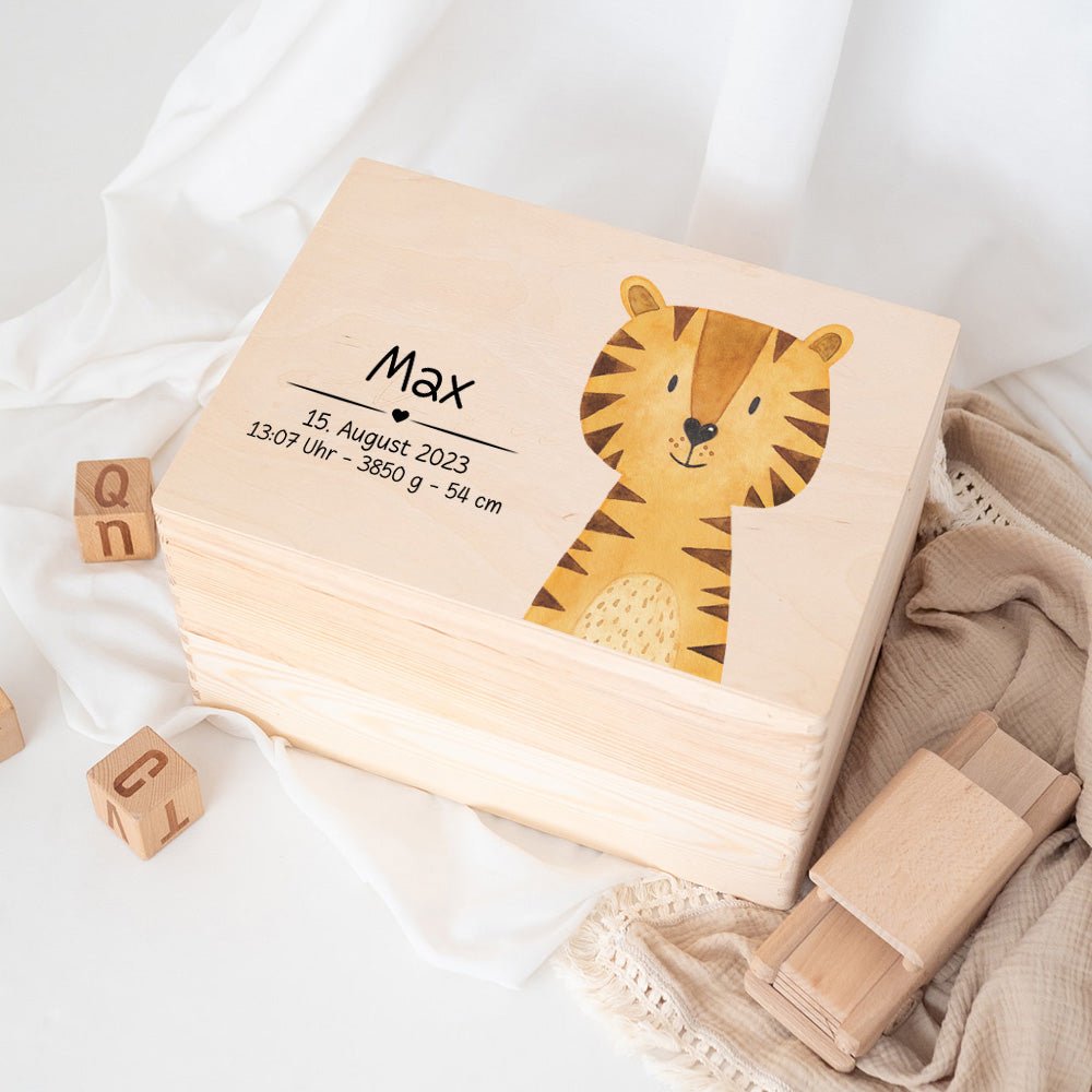 Erinnerungsbox Holz mit Wunschdaten – Tier Aquarell (Druckschrift) - wunderwunsch