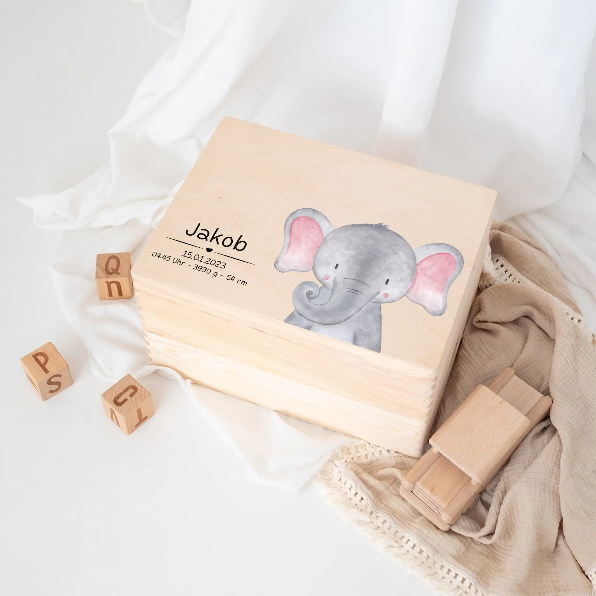 Erinnerungsbox Holz mit Wunschdaten – Tier Aquarell (Druckschrift) - wunderwunsch