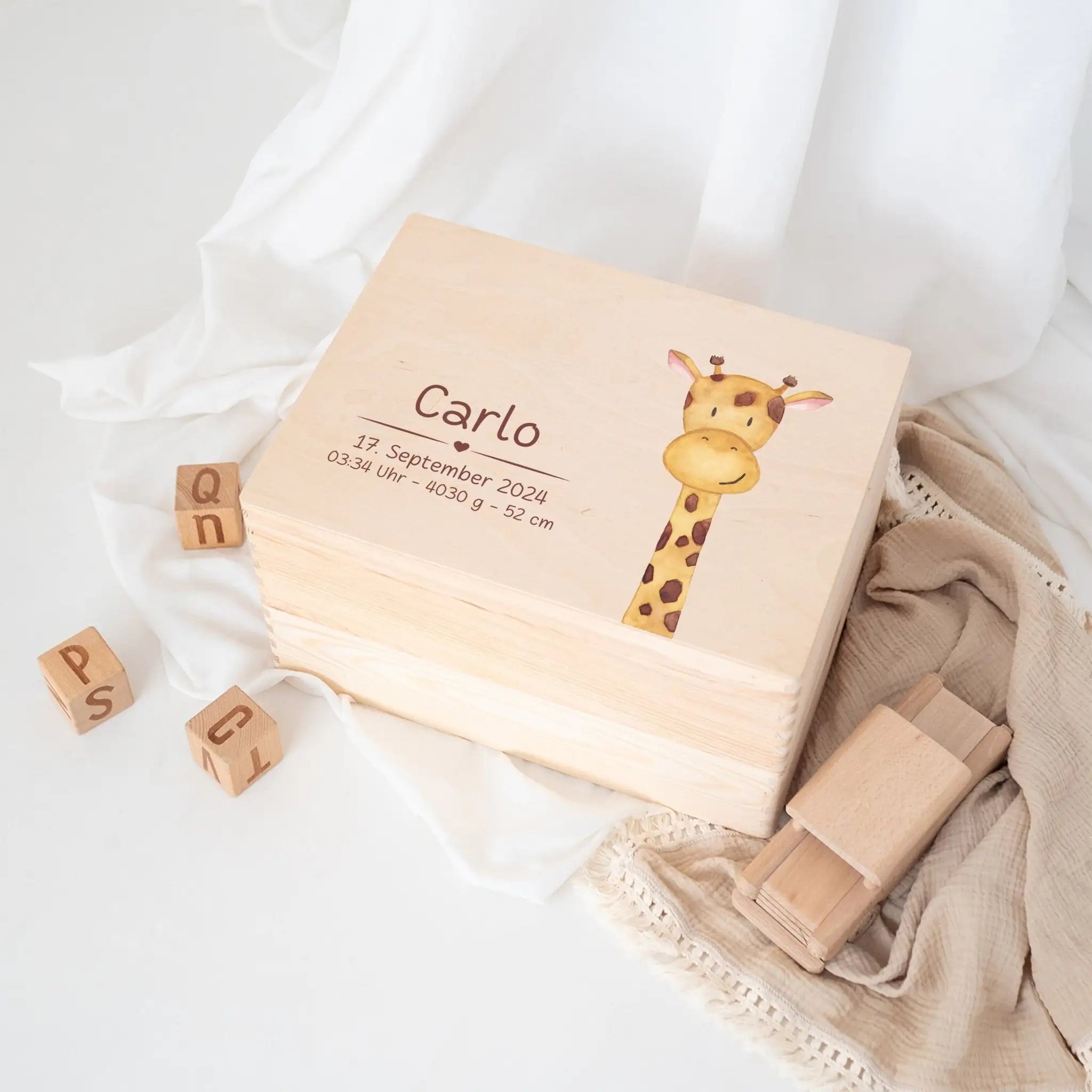 Erinnerungsbox Holz mit Wunschdaten – Tier Aquarell (Druckschrift) - wunderwunsch