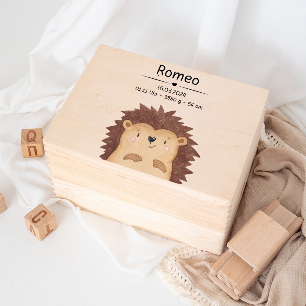 Erinnerungsbox Holz mit Wunschdaten – Tier Aquarell (Druckschrift) - wunderwunsch