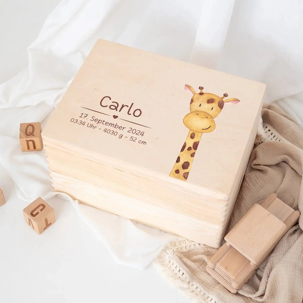 Erinnerungsbox Holz mit Wunschdaten – Tier Aquarell (Druckschrift) - wunderwunsch