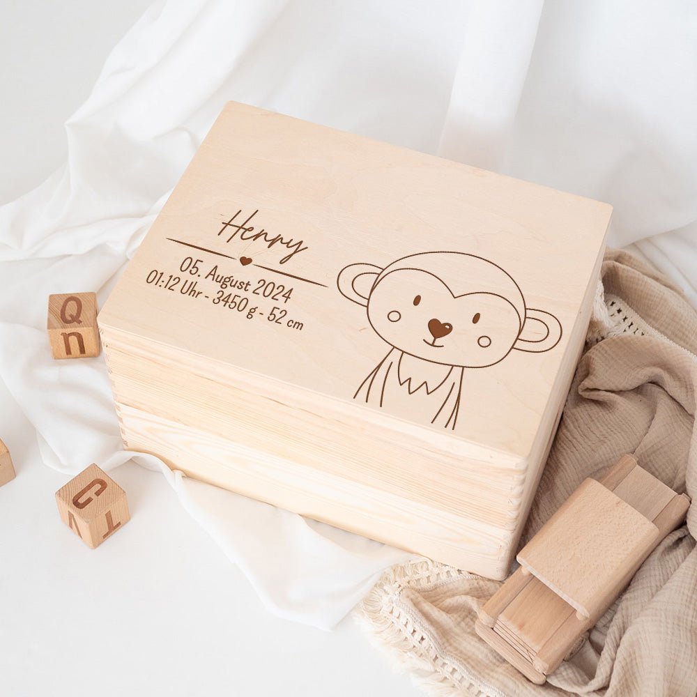 Erinnerungsbox Holz mit Wunschdaten – Tier Gravur - wunderwunsch