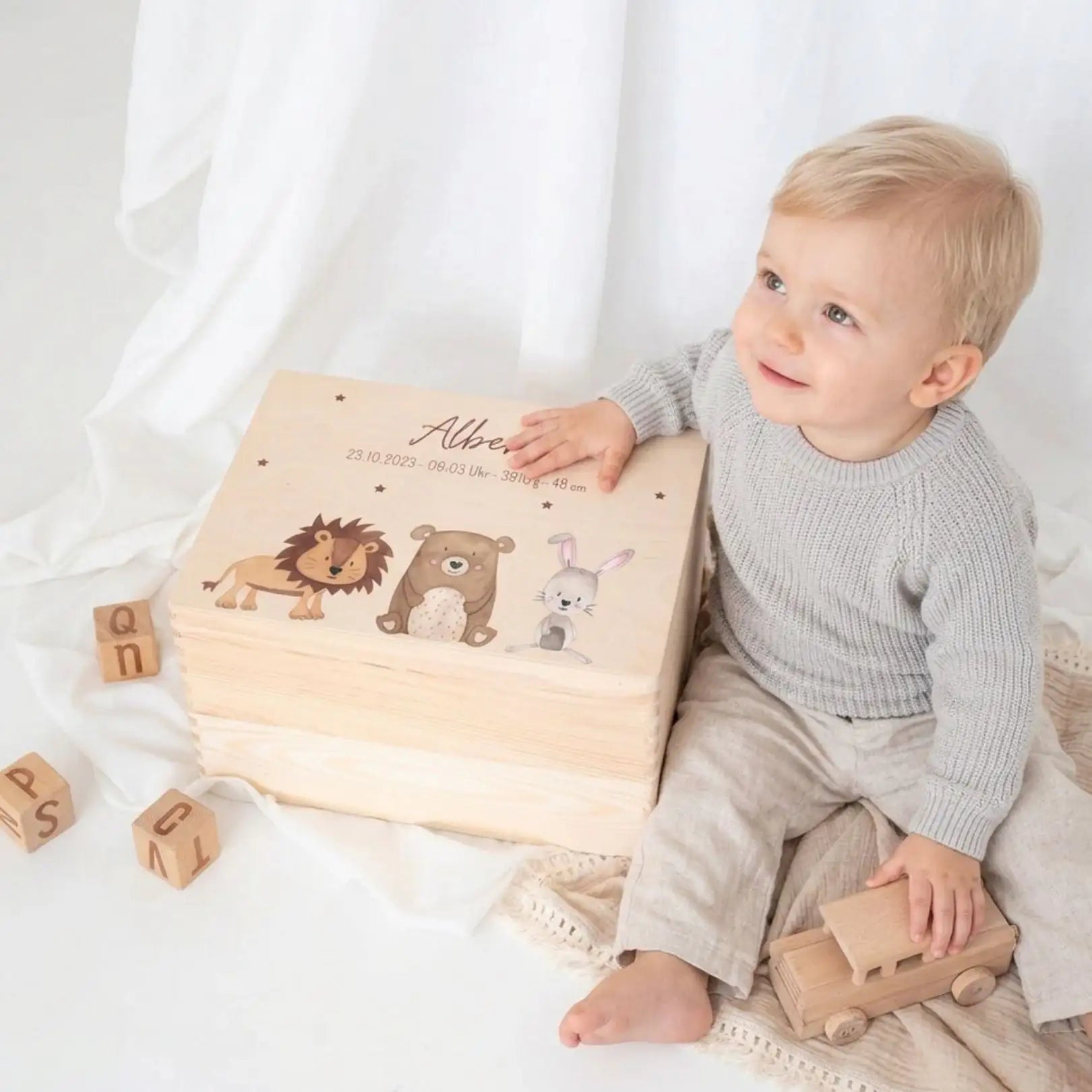 Erinnerungsbox Holz mit Wunschdaten – Tiere Sternenhimmel Aquarell - wunderwunsch