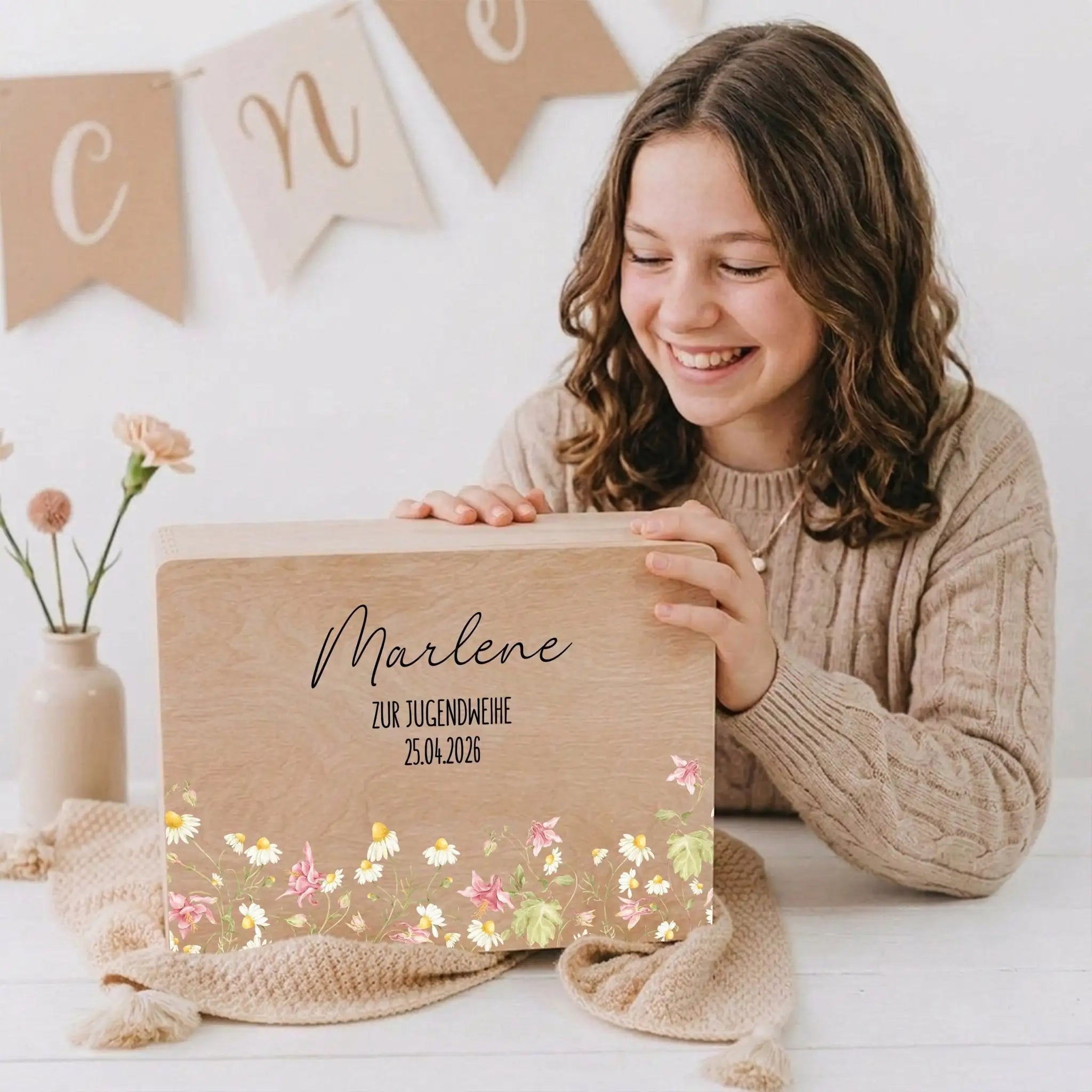 Erinnerungsbox Holz "Zur Jugendweihe" mit Wunschdaten - Blumen Aquarell - wunderwunsch