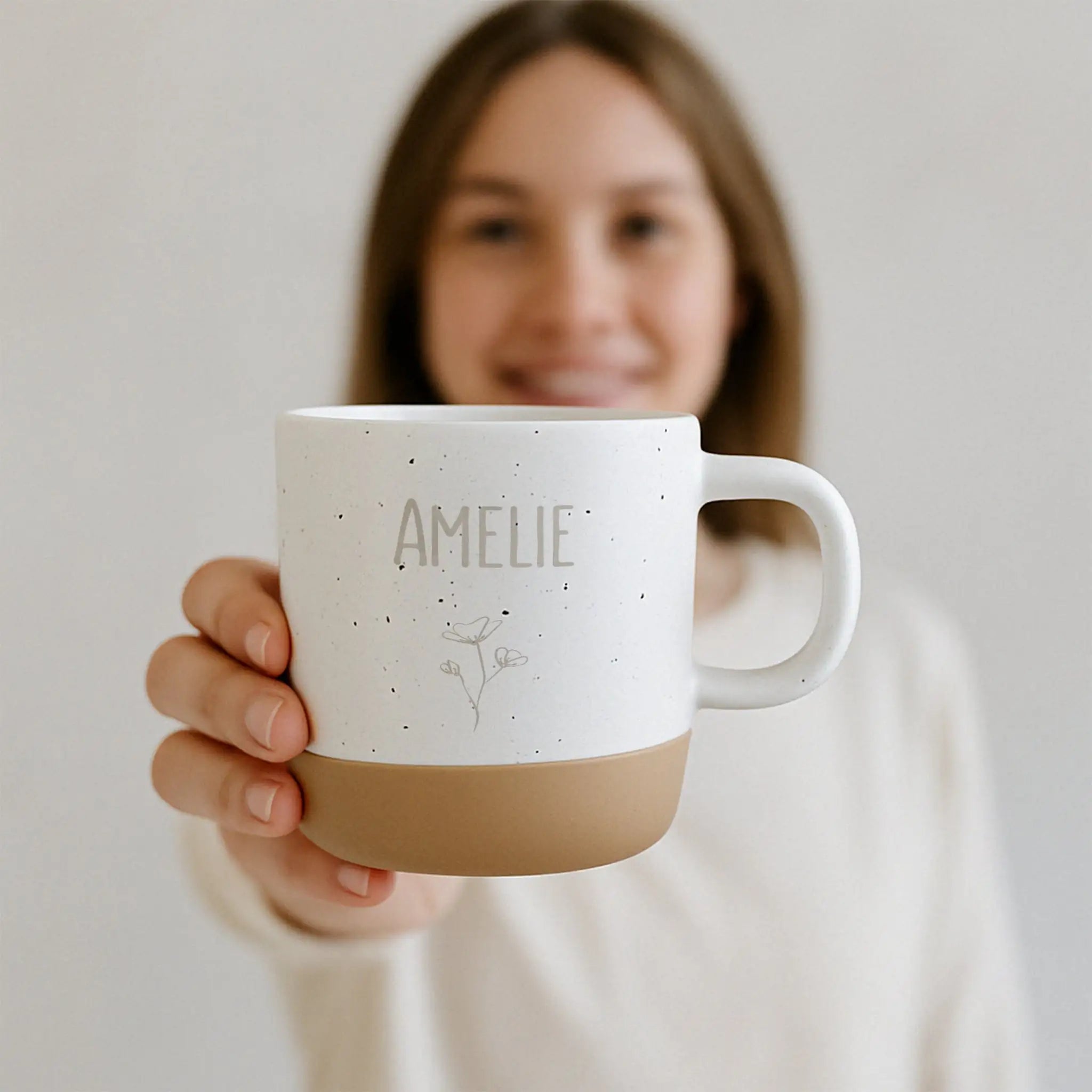 Keramikbecher Steingut - Name und Blume - wunderwunsch