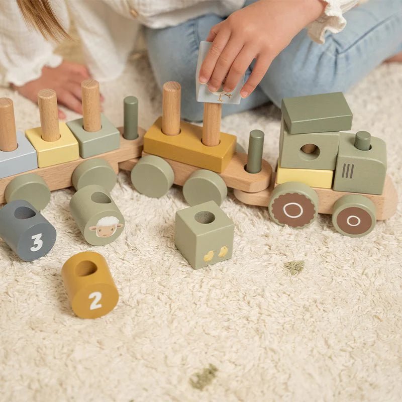 LITTLE DUTCH Holz Eisenbahn mit Steck-Formen - Traktor - Little Farm - wunderwunsch