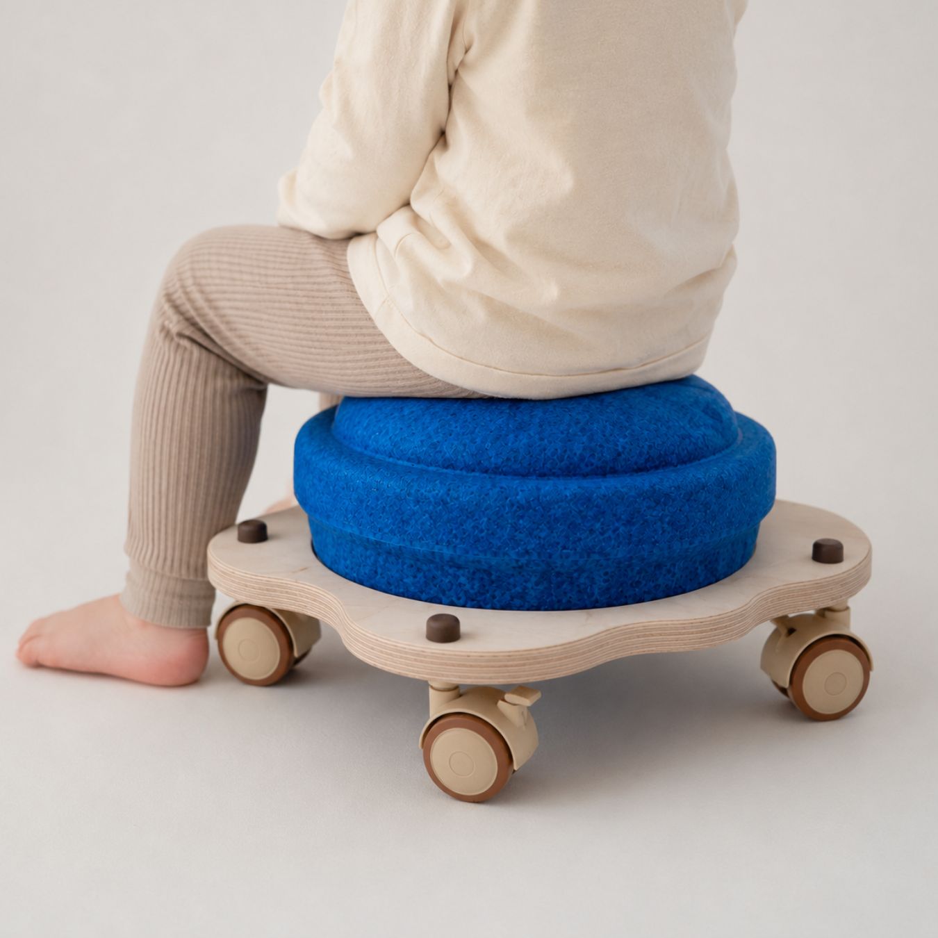 STAPELWELT Blumenroller aus Holz mit 5 Rollen - wunderwunsch