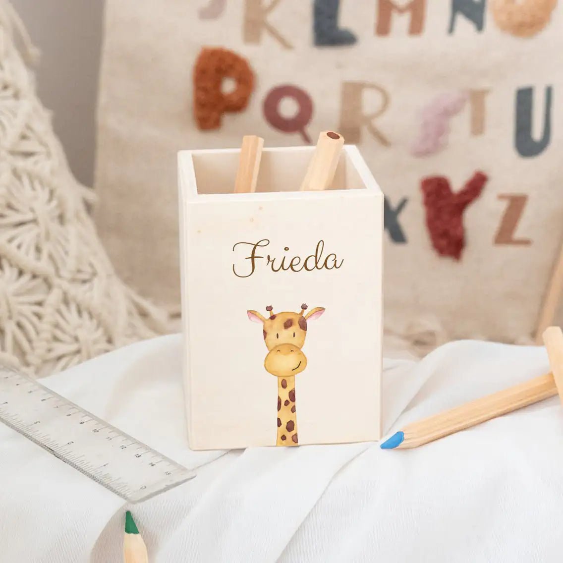 Stiftebecher Holz personalisiert - Tier Aquarell - wunderwunsch