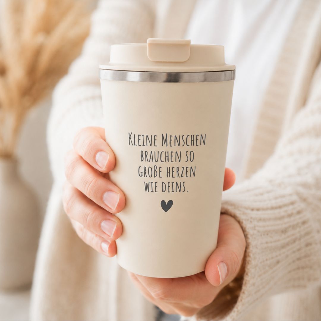 Thermobecher To-Go - Kleine Menschen brauchen große Herzen - wunderwunsch