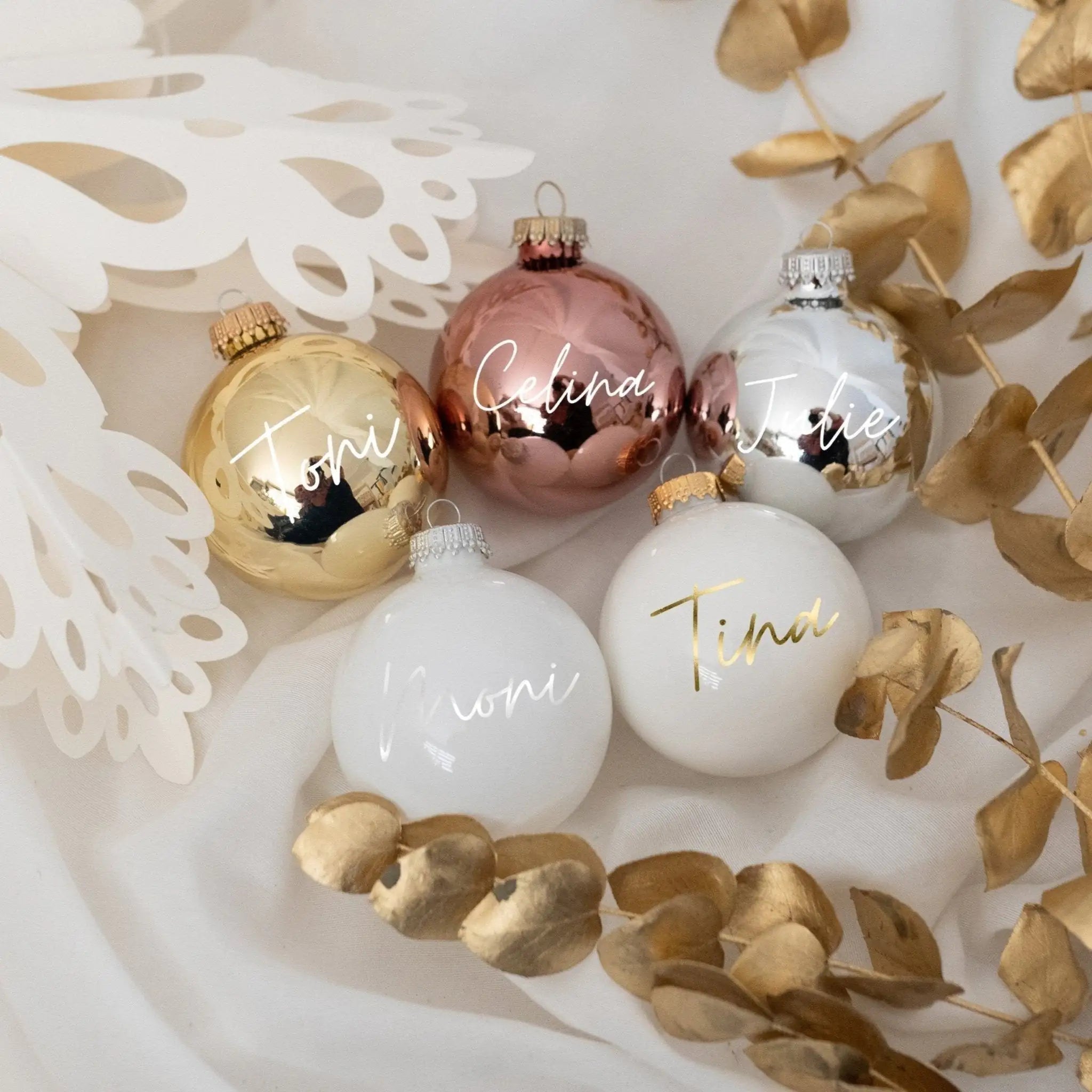 Weihnachtskugel "Name" glänzend personalisiert - wunderwunsch